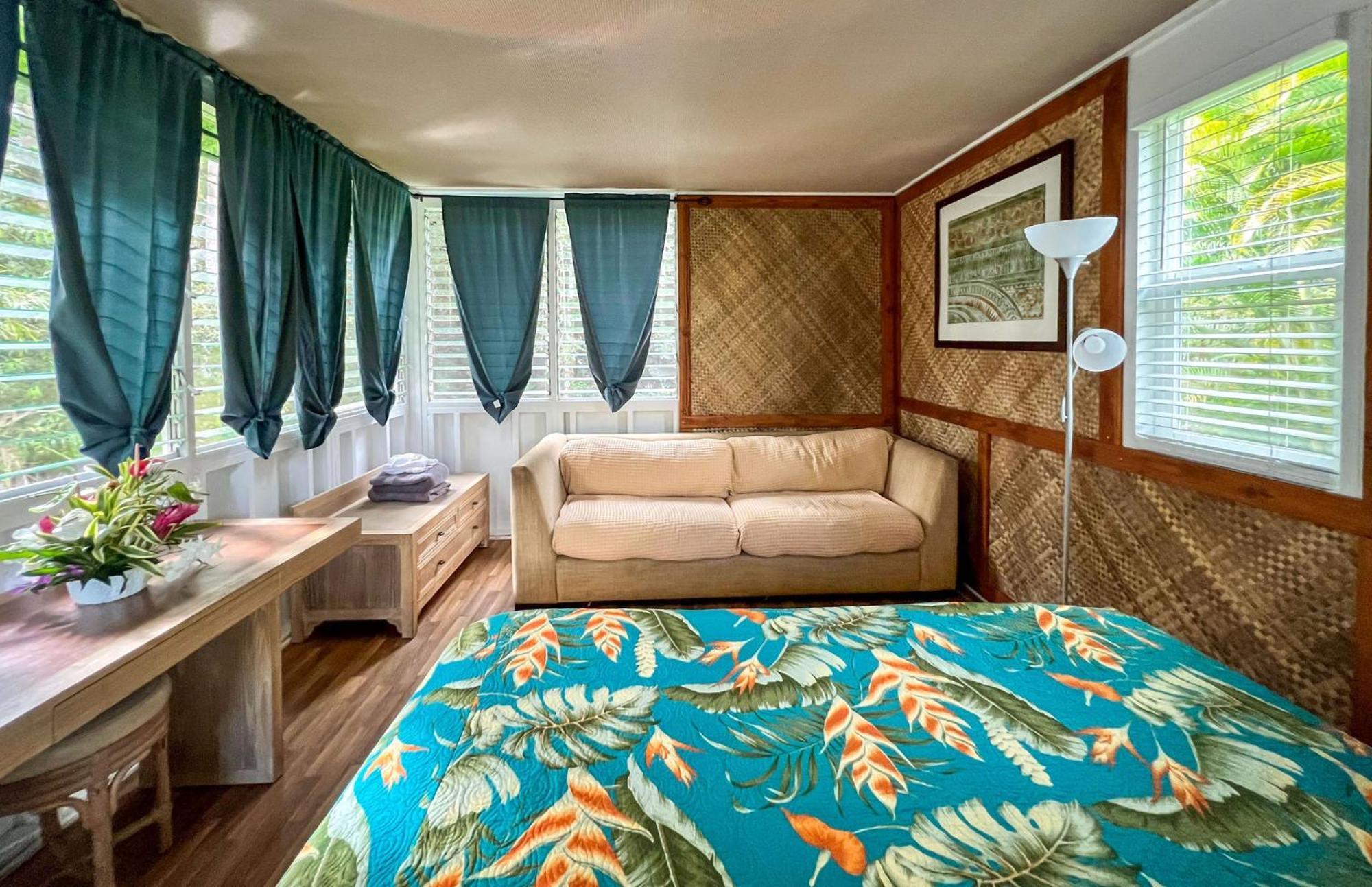 Hawaiian Sanctuary Eco Retreat Center Villa Pahoa Bagian luar foto