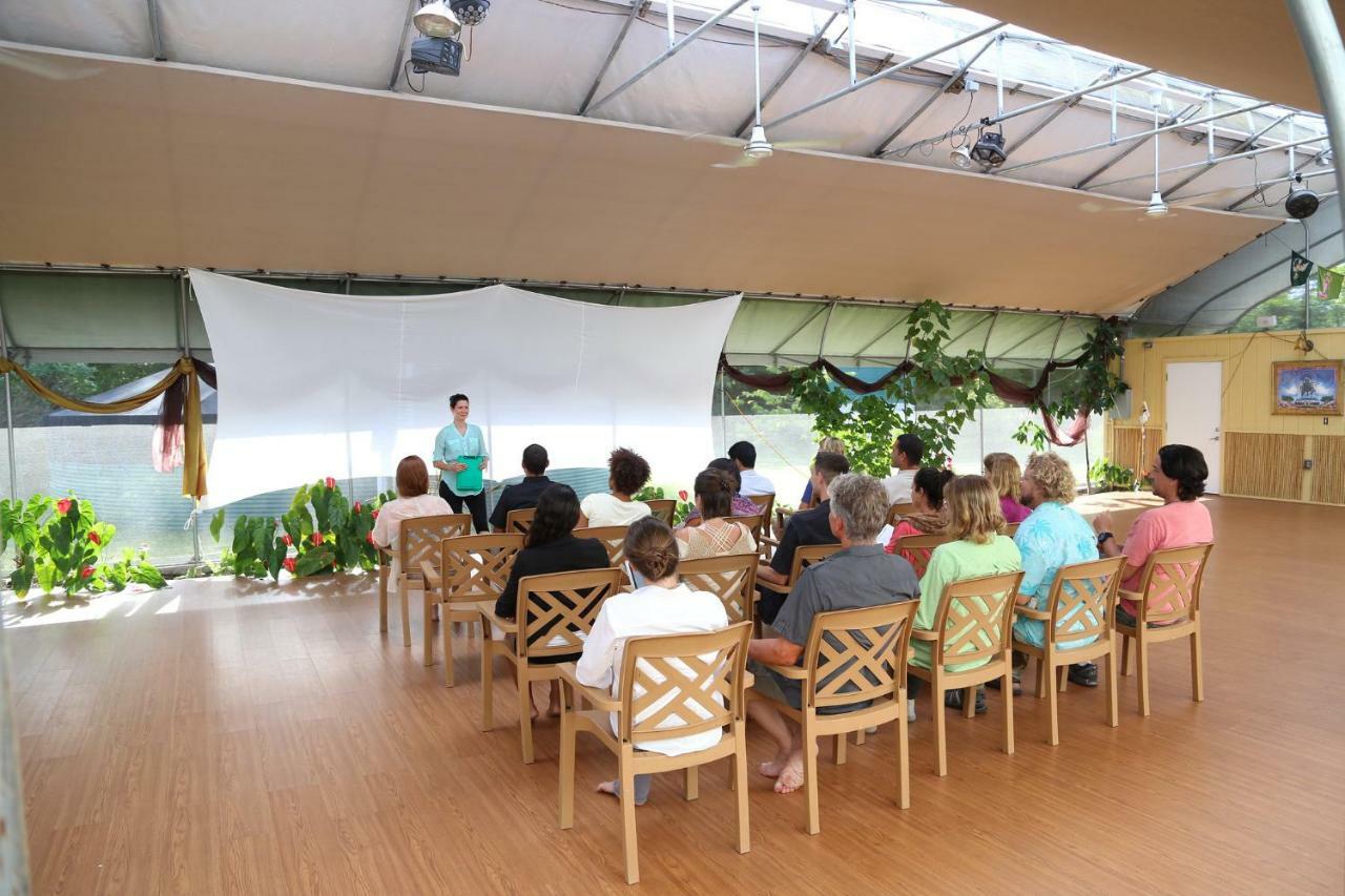 Hawaiian Sanctuary Eco Retreat Center Villa Pahoa Bagian luar foto